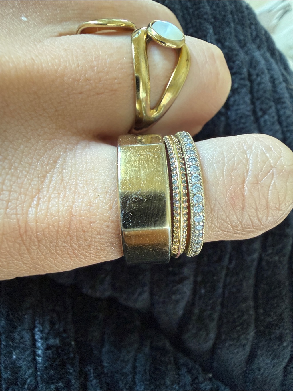 Gold Oura Gen 3